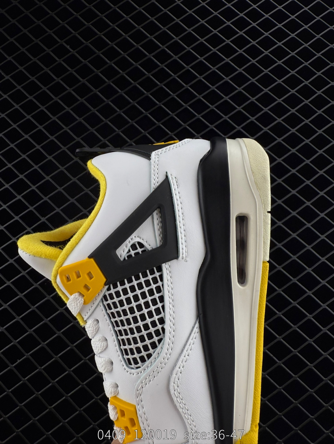 Nike Air Jordan 4 Retro